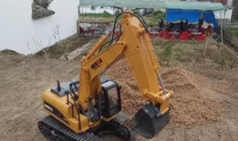 挖掘机的视频,高效施工的钢铁巨兽风采